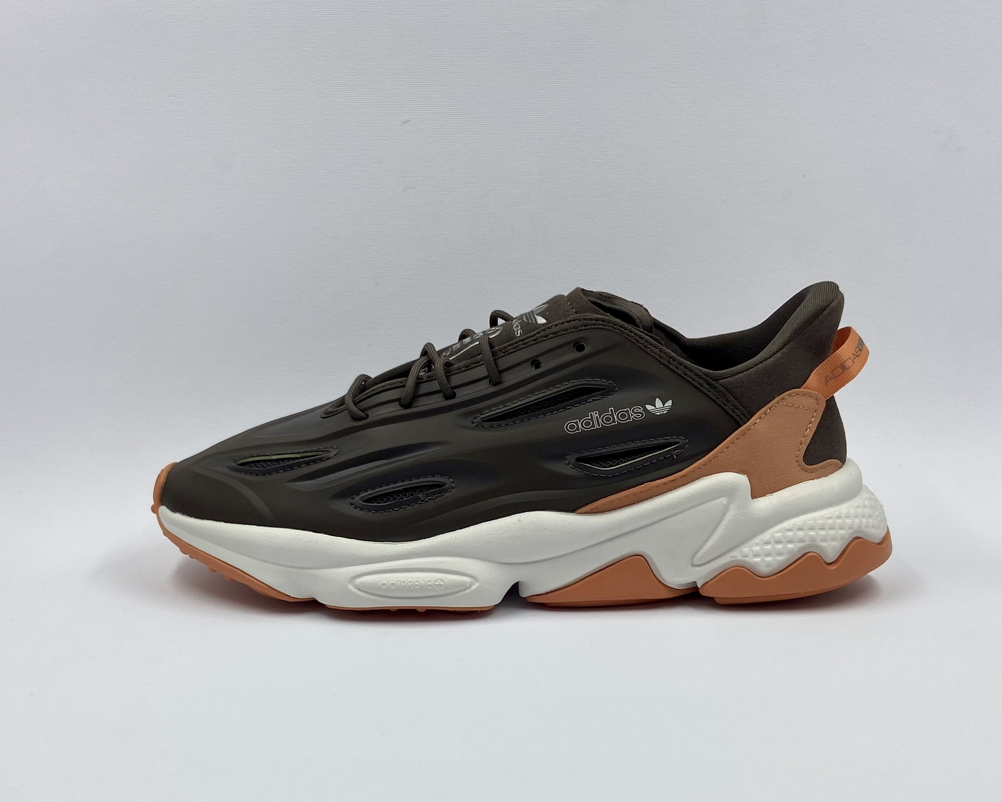 Adidas Ozweego Celox $1̶0̶9̶.9̶9̶ $54.49