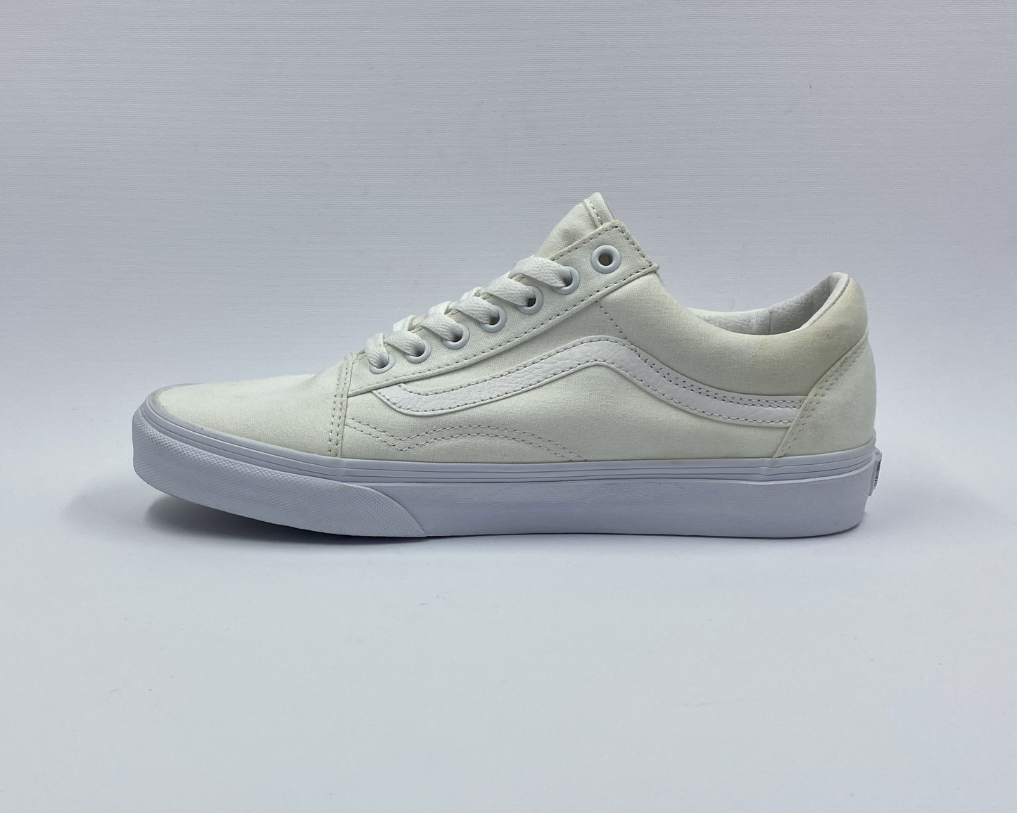 Vans Old Skool $̶5̶4̶.̶9̶9̶ $27.49